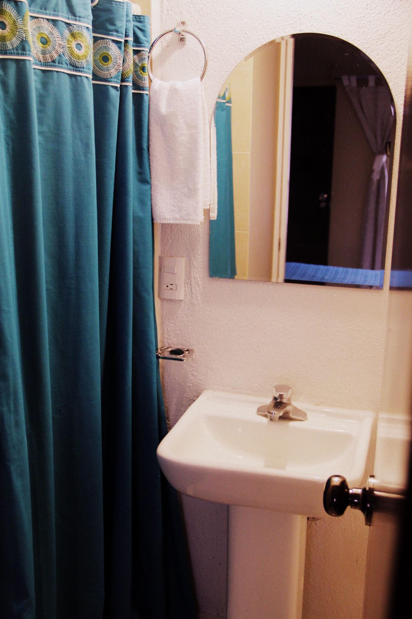 Residencia San Pablo Hostel เกเรตาโร ภายนอก รูปภาพ
