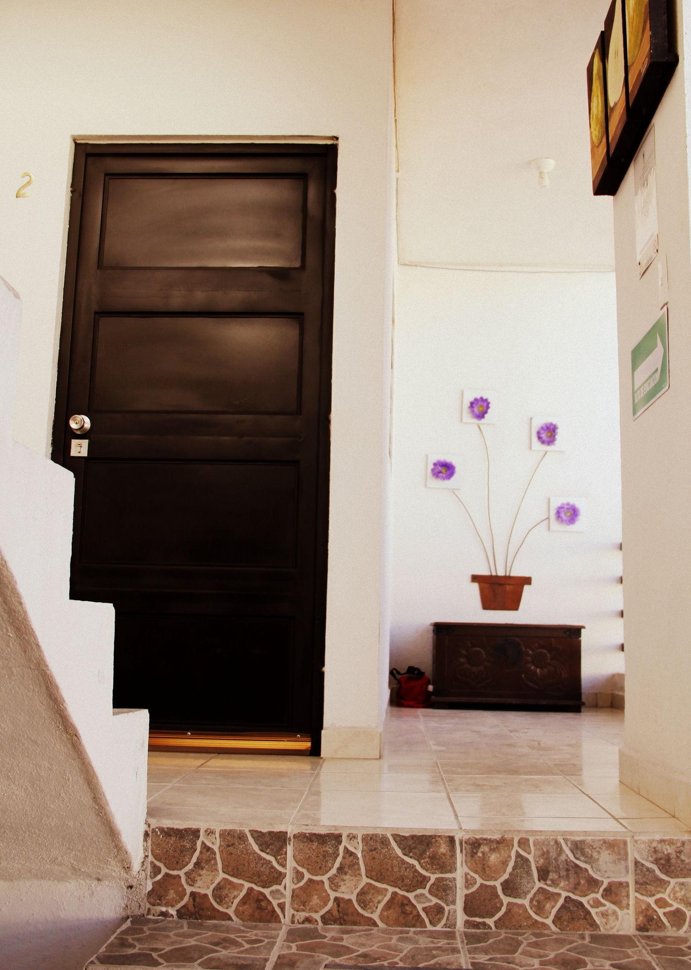 Residencia San Pablo Hostel เกเรตาโร ภายนอก รูปภาพ