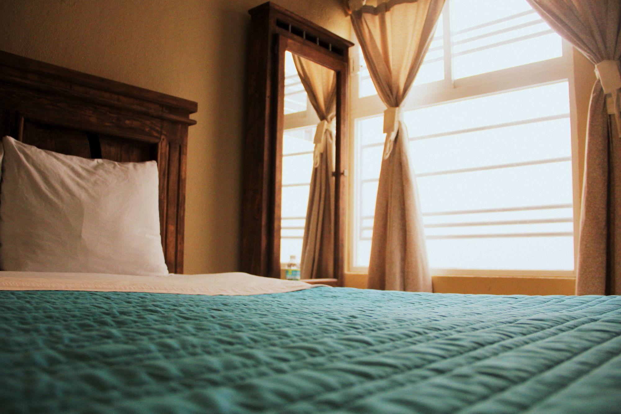 Residencia San Pablo Hostel เกเรตาโร ภายนอก รูปภาพ