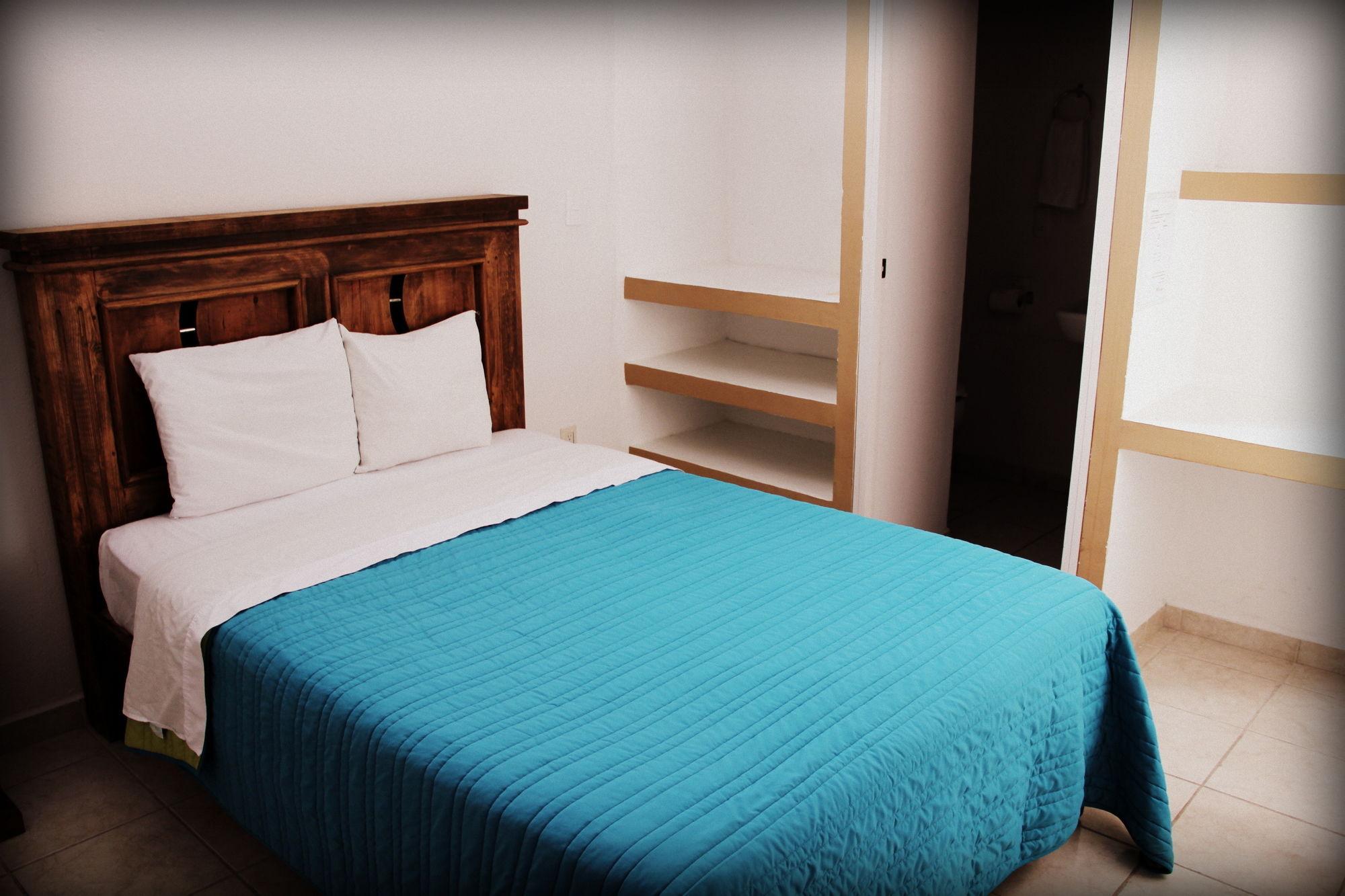 Residencia San Pablo Hostel เกเรตาโร ภายนอก รูปภาพ